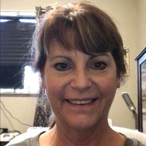 Meet your Posher, Shelli